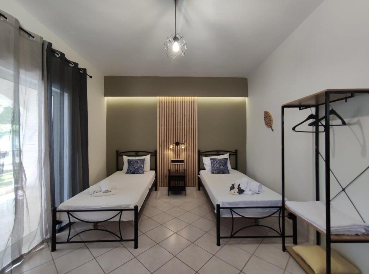 ليغيا Flisvos Seaside Apartments المظهر الخارجي الصورة